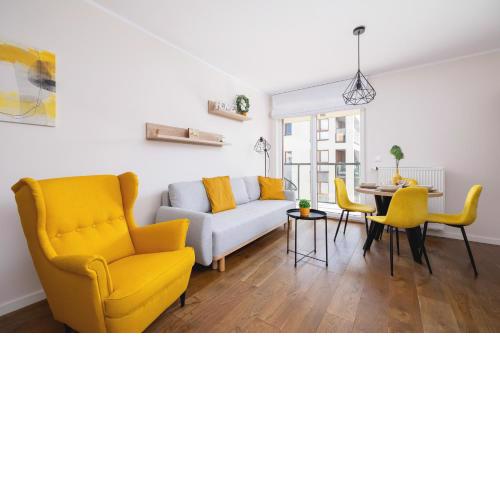 Przytulny Apartament na Wrocławskiej z Parkingiem w Krakowie by Noclegi Renters
