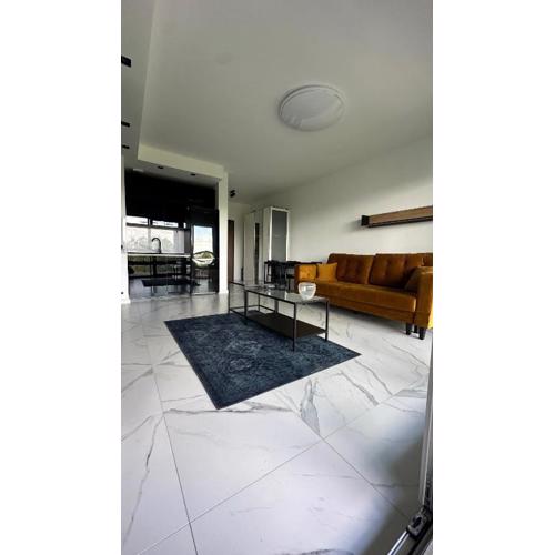 Przytulny Apartament w Sercu Kielc, Comfort Apartment, Taras z piękną panoramą, Targi