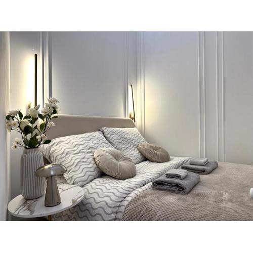 Psie Budy Apartment - Self Check-In 20h