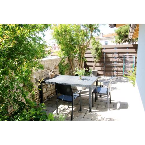 Pula center - with a beautiful terrace