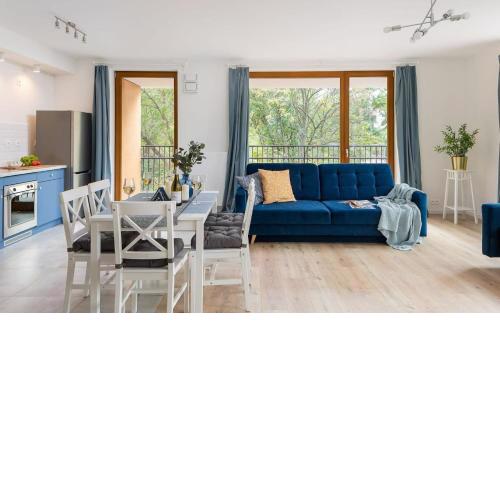 Puławska 221 - Colorful Apartment with Balcony by Noclegi Renters