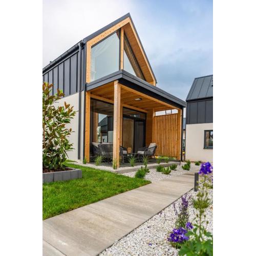 PURA slow life houses- jacuzzi & sea
