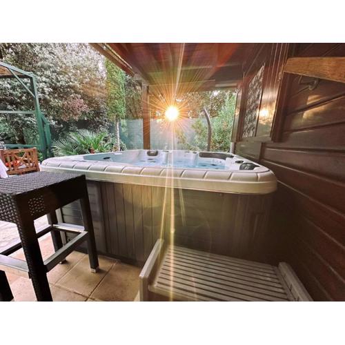 Pure Nature Haven By The Sea with Hot Tub