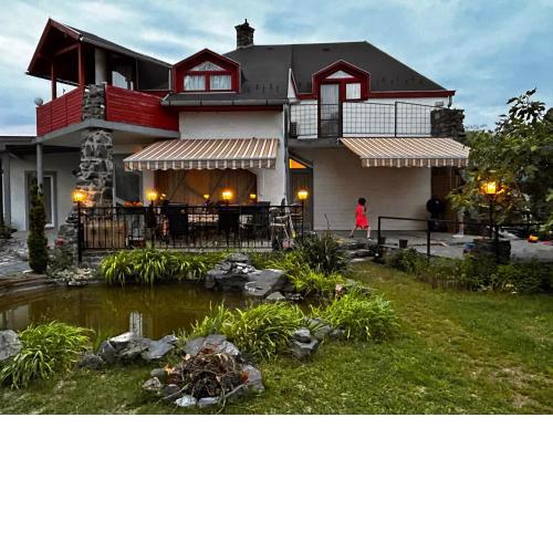 Puzzle Haus