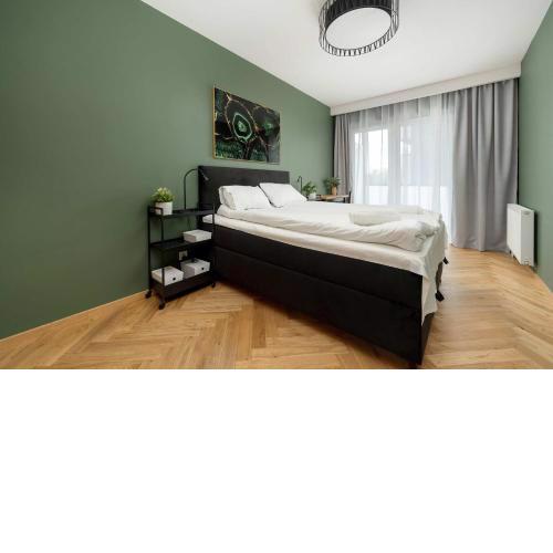 Quorum Apartment with Parking and Air Conditioning close to the City Center in Wrocław by Renters Prestige