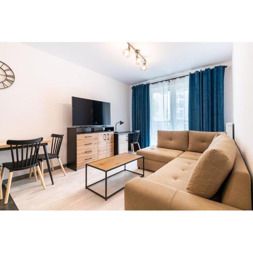 Raciborska 2-Bedroom Apartment