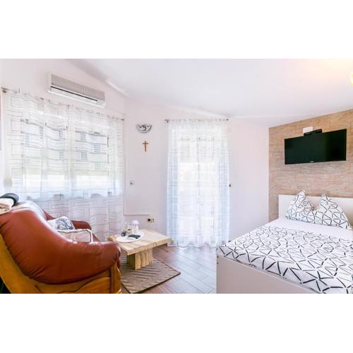 Radic - A2 first floor - MPolo
