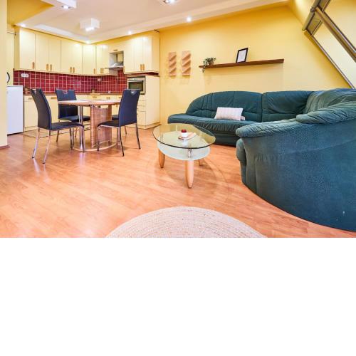 Rainbow apartman Virág utca
