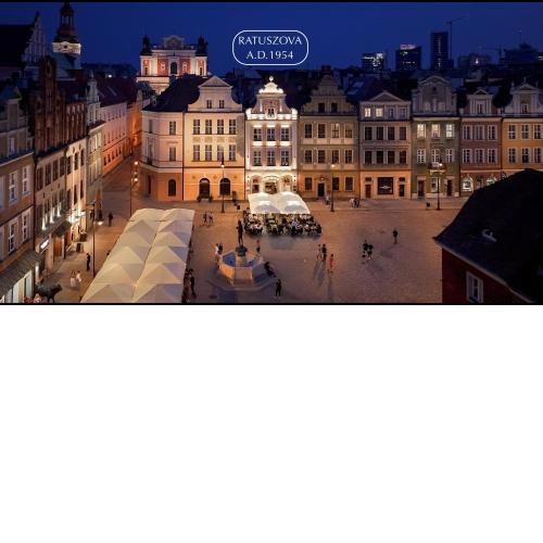 RATUSZOVA Stary Rynek Old Market Square PREMIUM Apartments & Restaurant AD 1954