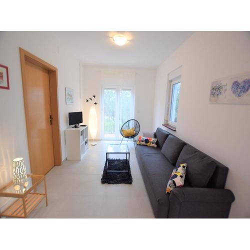 Relaxing holiday home with private swimming pool , cleaning included
