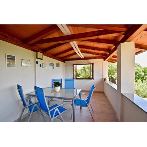 Relaxing holiday house with terrace sea view