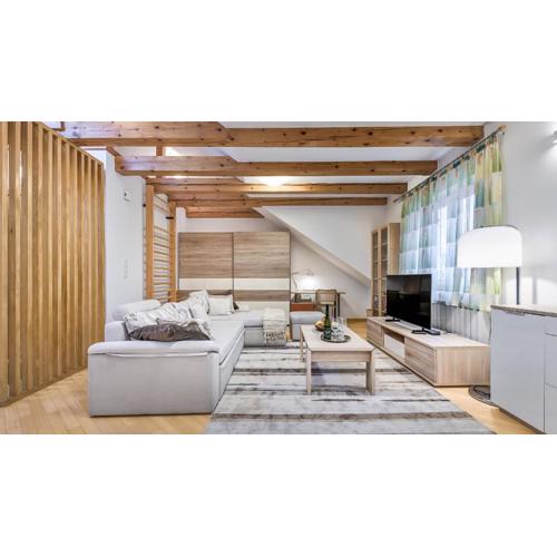 Relaxing Wooden Retreat in Zagreb