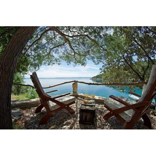 Remote Beach House Studena Brač