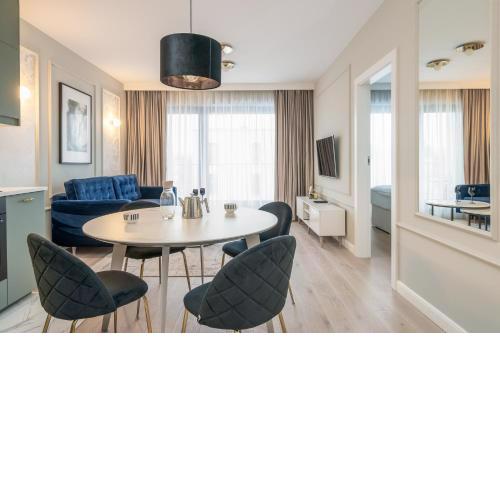 RentPlanet - Apartament Ślężna