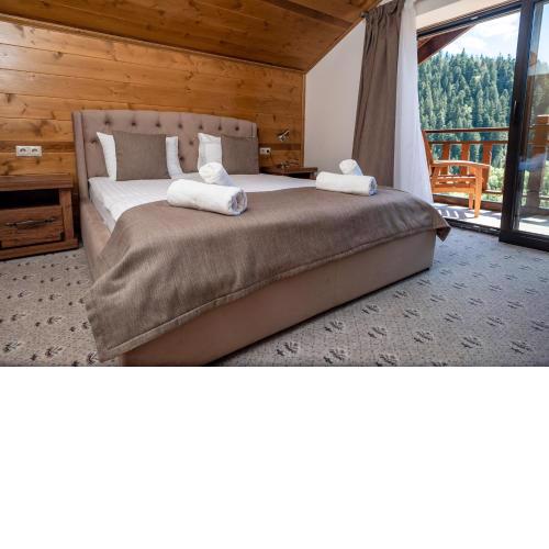 Residence Chalet та Nash
