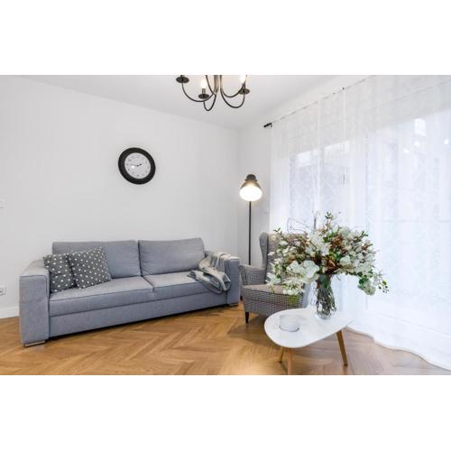Residence Chwaliszewo Elegant Apartment with Balcony in Poznań by Noclegi Renters
