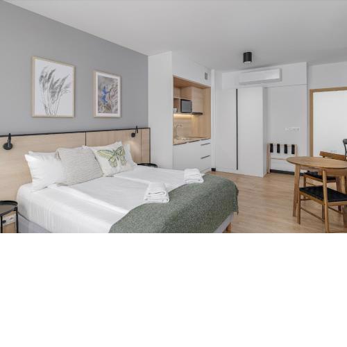 Residence Zamoyskiego 37 by NYX Apart