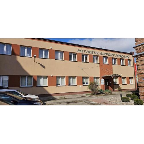 Rest Hostel Airport Modlin