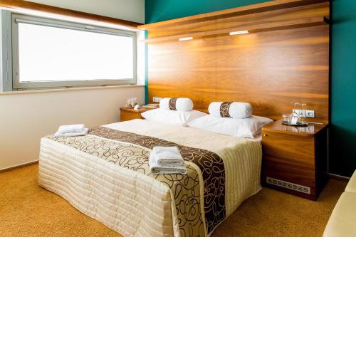 Restaurant & Design Hotel Noem Arch