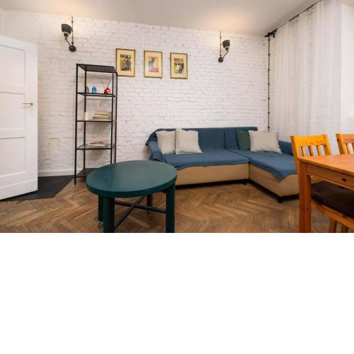 Retro Retreat Apartment Poznań by Rentujemy