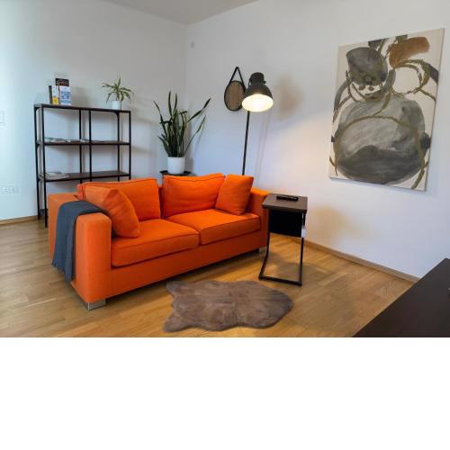 revLIVING Haus Clara am Berg mit kleinem Garten