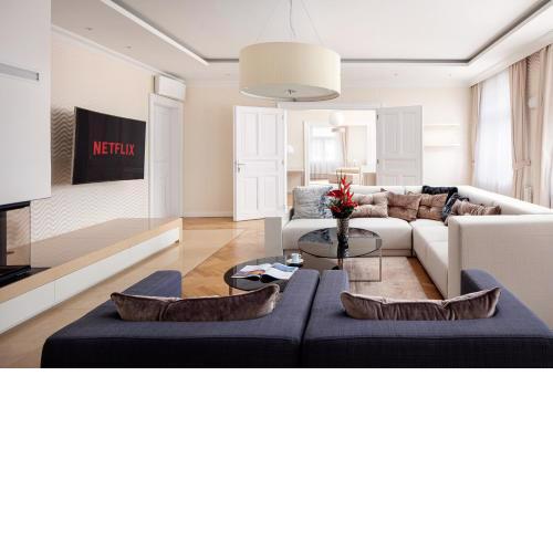 Revolucni Apartments Old Town