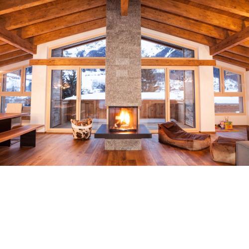 Riffler Lodge