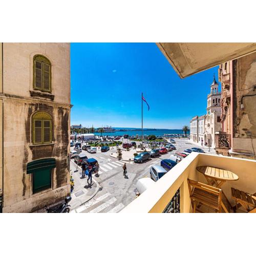 Riva City Rooms