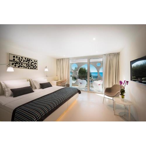RIVALMARE Beach Boutique Hotel - NEW!