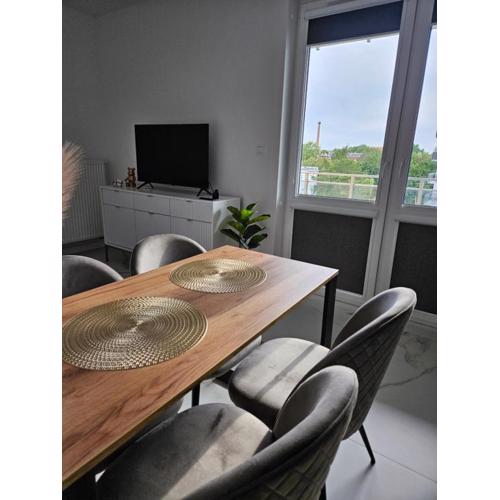 Riverside Premium Apartments in City Centre 2nd