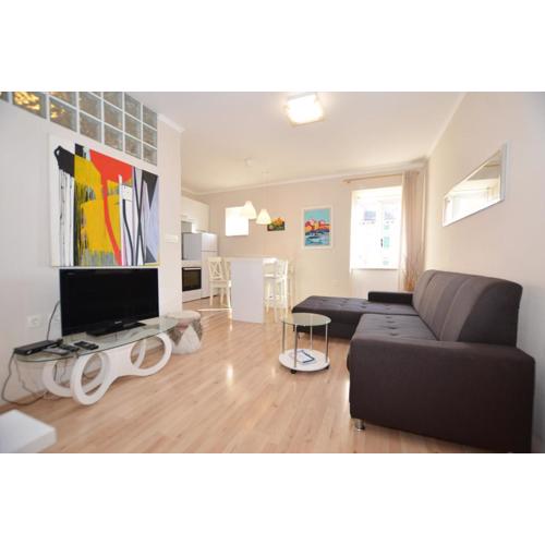 Riviera Apartment