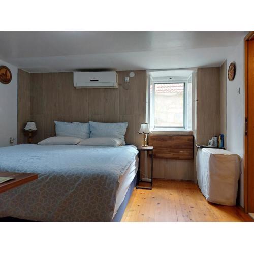 Rm Antonio on Dumanica St - En-suite Rm 5 min to the Old Town of Split