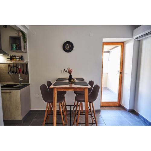 RNR Apartments