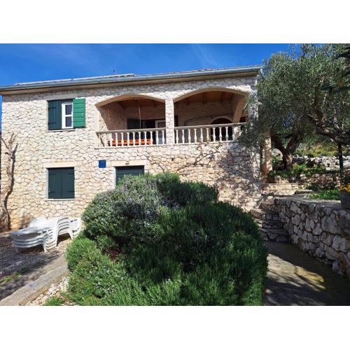 Robinson house Cvita