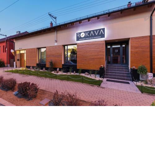 Rokava