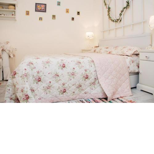 Romantic apartment near Opera with Air-conditioning