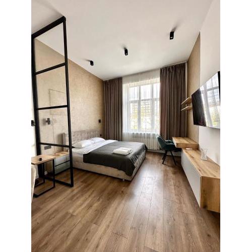 ROMANTIC Apartments - in the center of Lviv , king-size bed