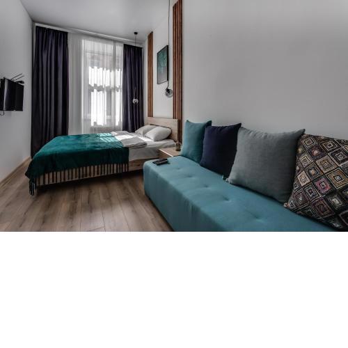 ROMANTIC apartments-near Opera house 5/4