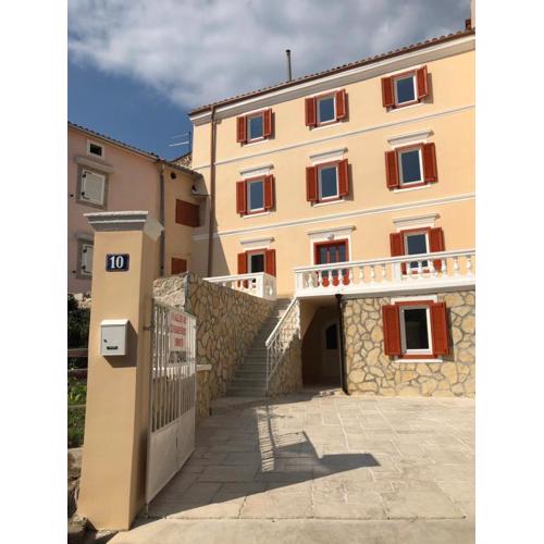 Romantic Hotel Centar Omisalj
