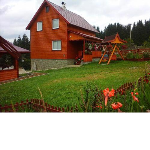 Romashka Guest House