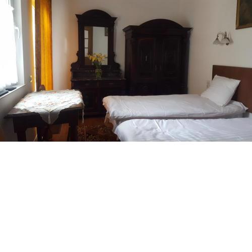 Room in An Old House