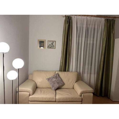 Room in Apartment - Quiet double bedroom in the centre of Zagreb