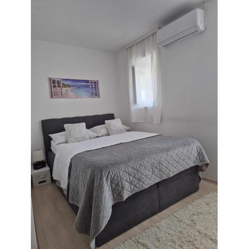 Room near the center
