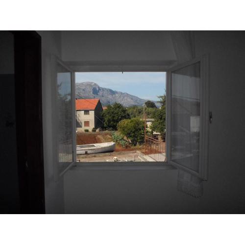 Room St Antun