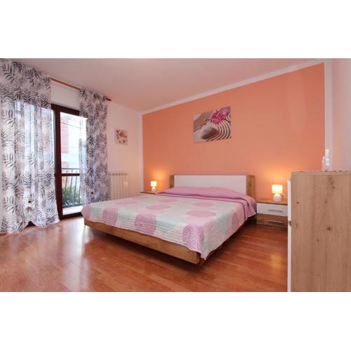 Rooms and Apartment Sanja
