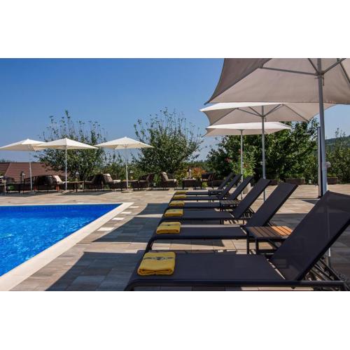 Rooms Degenija Annex