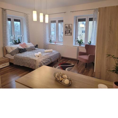 Rosé Apartment