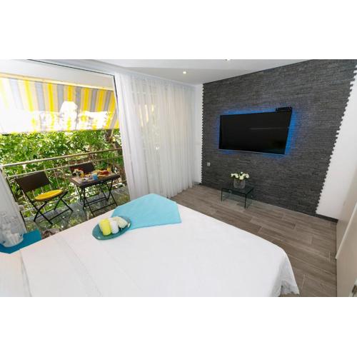 Rose Apartment
