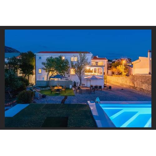 Rosemary Resort
