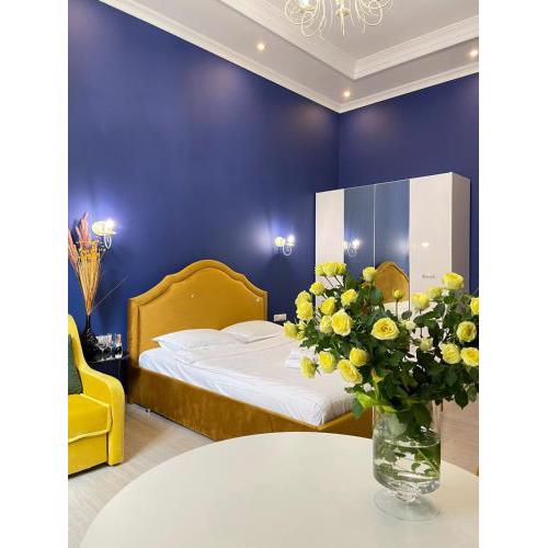 Royal apartment on Slovatskogo 8